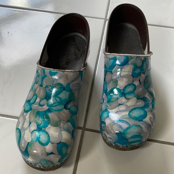 Sanita Nursing Shoes 41 / 10 - Picture 1 of 6